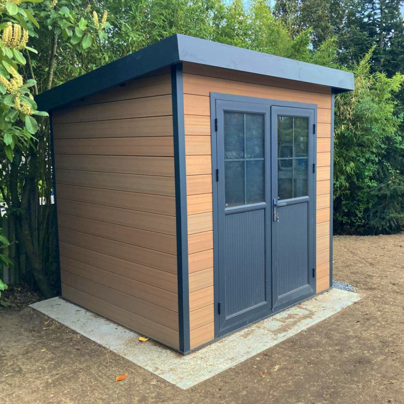 Abri de jardin en bois composite 28mm aspect bois 4,41m² PREMIUM toit plat - Woodlife Garden Abri de jardin en bois composite 28mm aspect bois 4,41m² PREMIUM toit plat - Woodlife Garden