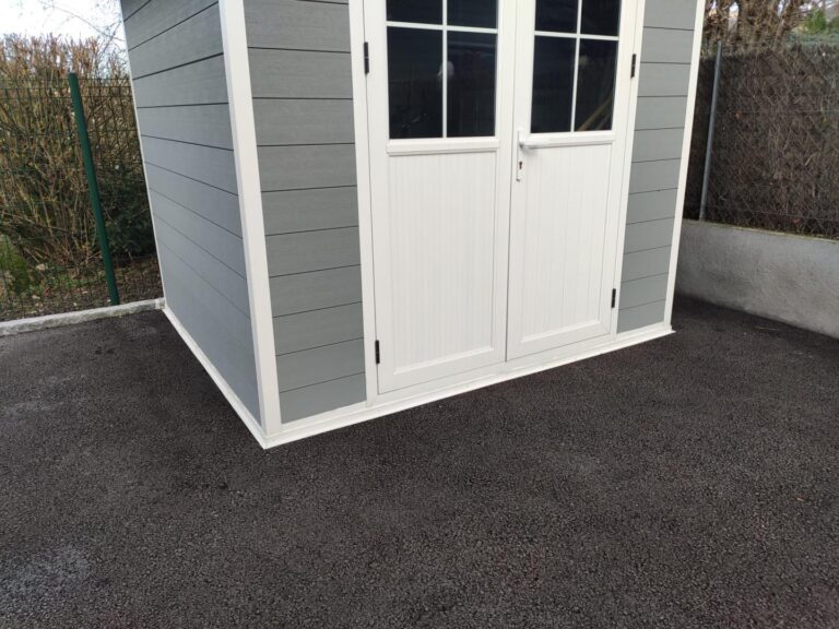 Abri de jardin en bois composite 28mm gris clair 4,77m² PREMIUM - Woodlife Garden