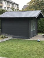 Abri de jardin en bois composite 28mm gris foncé 9m² double porte alu et double vitrage - Woodlife Garden