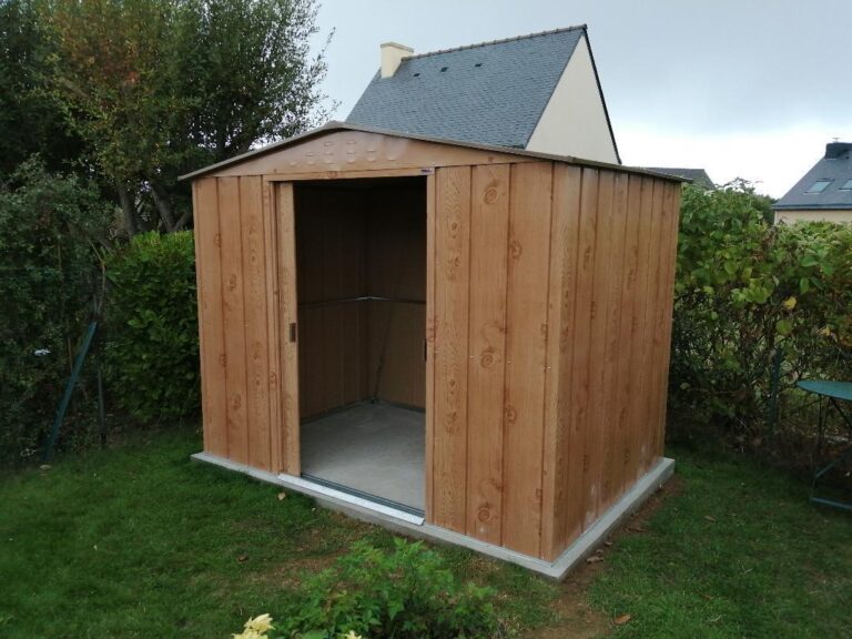 Abri de jardin en métal imitation bois 4,78m² - DURAMAX