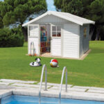Abri de jardin en PVC 7,5m² DECO blanc et gris vert Grosfillex + kit ancrage offert