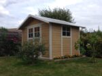 Abri de jardin en PVC 7,5m² DECO Sherwood Grosfillex + kit ancrage offert
