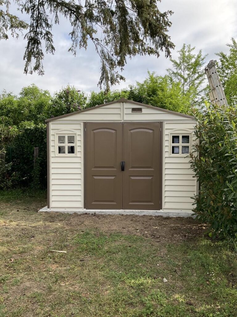 Abri de jardin en PVC WoodStyle Premium 8.05m² Duramax