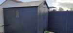 Abri de jardin en résine anthracite 5,32m² + kit de fondation - JOBU