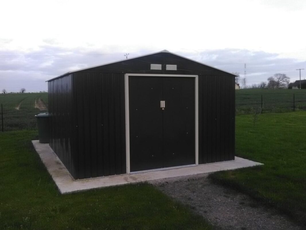 Abri de jardin métal 13m² PLUS anthracite + kit d'ancrage X-METAL