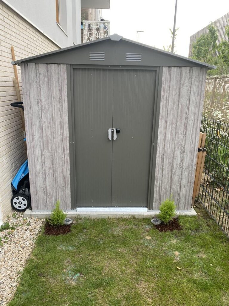Abri de jardin métal 2,54m² WoodTouch beige + kit d'ancrage X-METAL