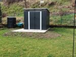Abri de jardin métal 5,64m² Skylight anthracite + kit d'ancrage X-METAL