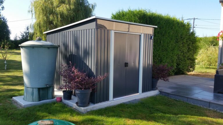 Abri de jardin métal 6,67m² Skylight anthracite + kit d'ancrage X-METAL