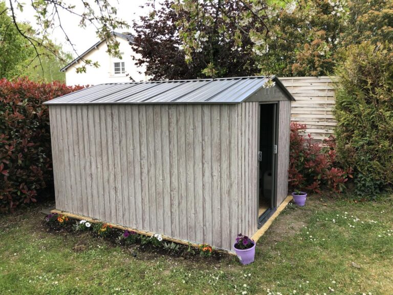 Abri de jardin métal 7,15m² WoodTouch beige + kit d'ancrage X-METAL