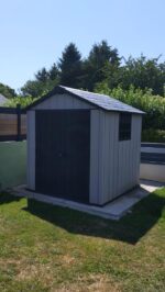 Abri de jardin polyéthylène 35mm 5,53m² Woodgrain + plancher SUNCAST
