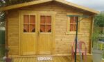 Abri en bois massif 12m² PLUS 28mm traité teinté marron Gardy Shelter