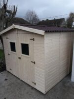 Abri en bois massif 5,76m² Habrita – panneaux 16mm + plancher + couverture plaques ondulées
