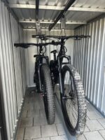 Abri pour 3 vélos en métal anthracite Kosto 2,74m² - X-METAL