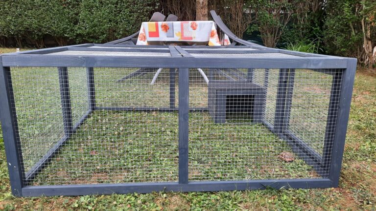 Enclos tortue en bois - L116xP109xH48cm - avec habitat - RUN OUT LUXE - Lifland